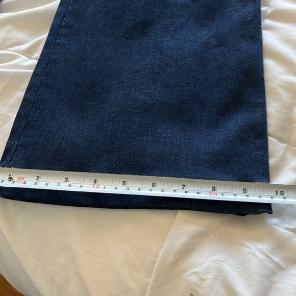 Spanx Flare  Bootcut Jeans in Midnight Shade Dark Wash 
 Size Medium NWOT - Picture 17 of 17
